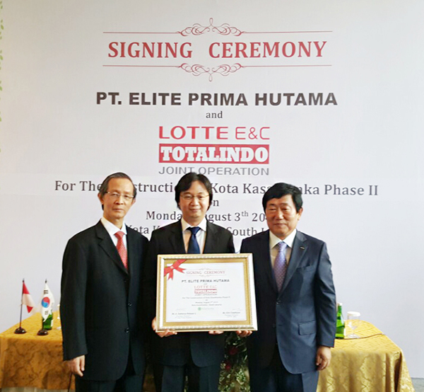알렉산더 테자, 에펠 테자, 김치현 (3)_600.jpg